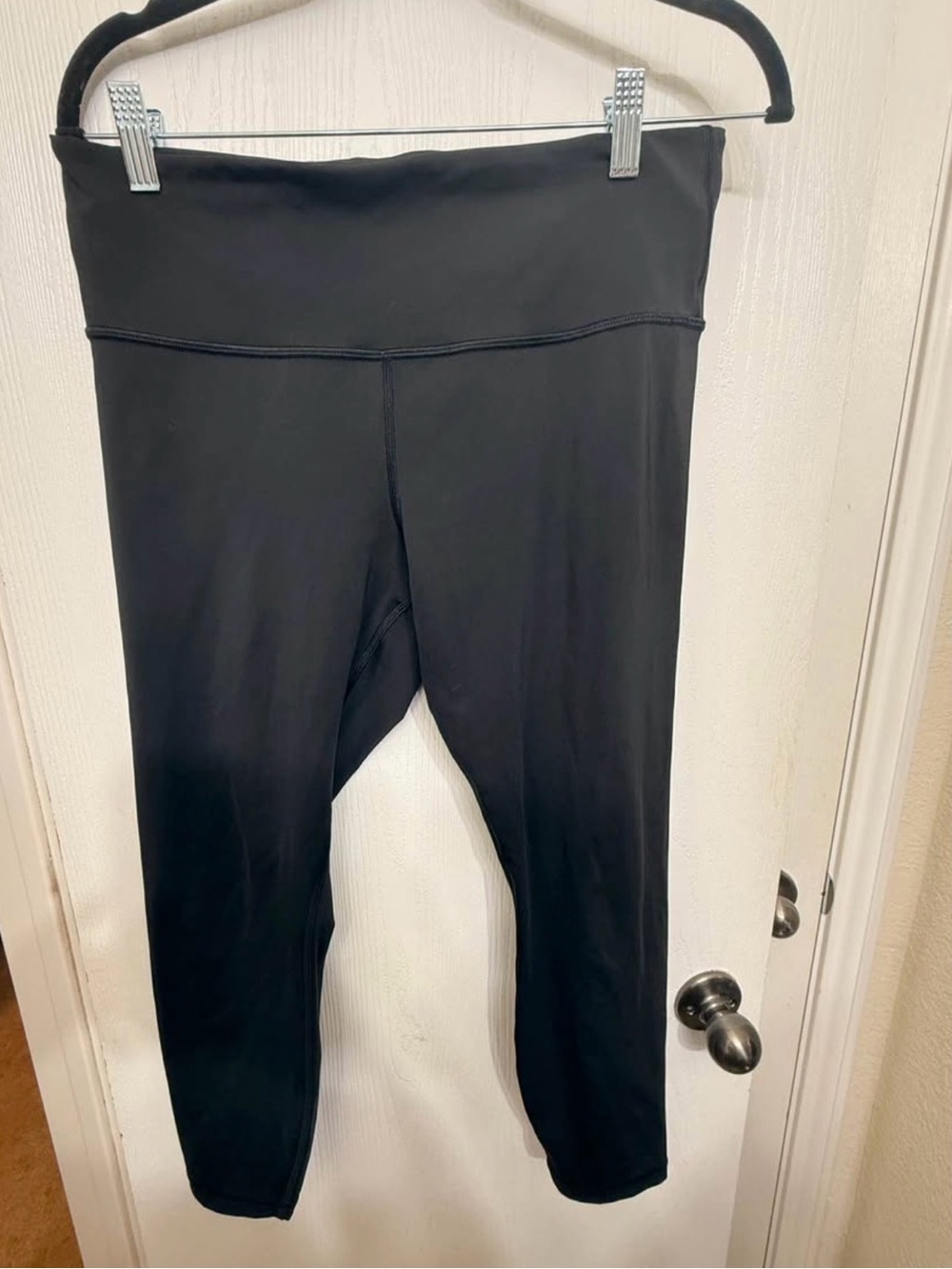 Athleta Black Elation Train Leggings Large